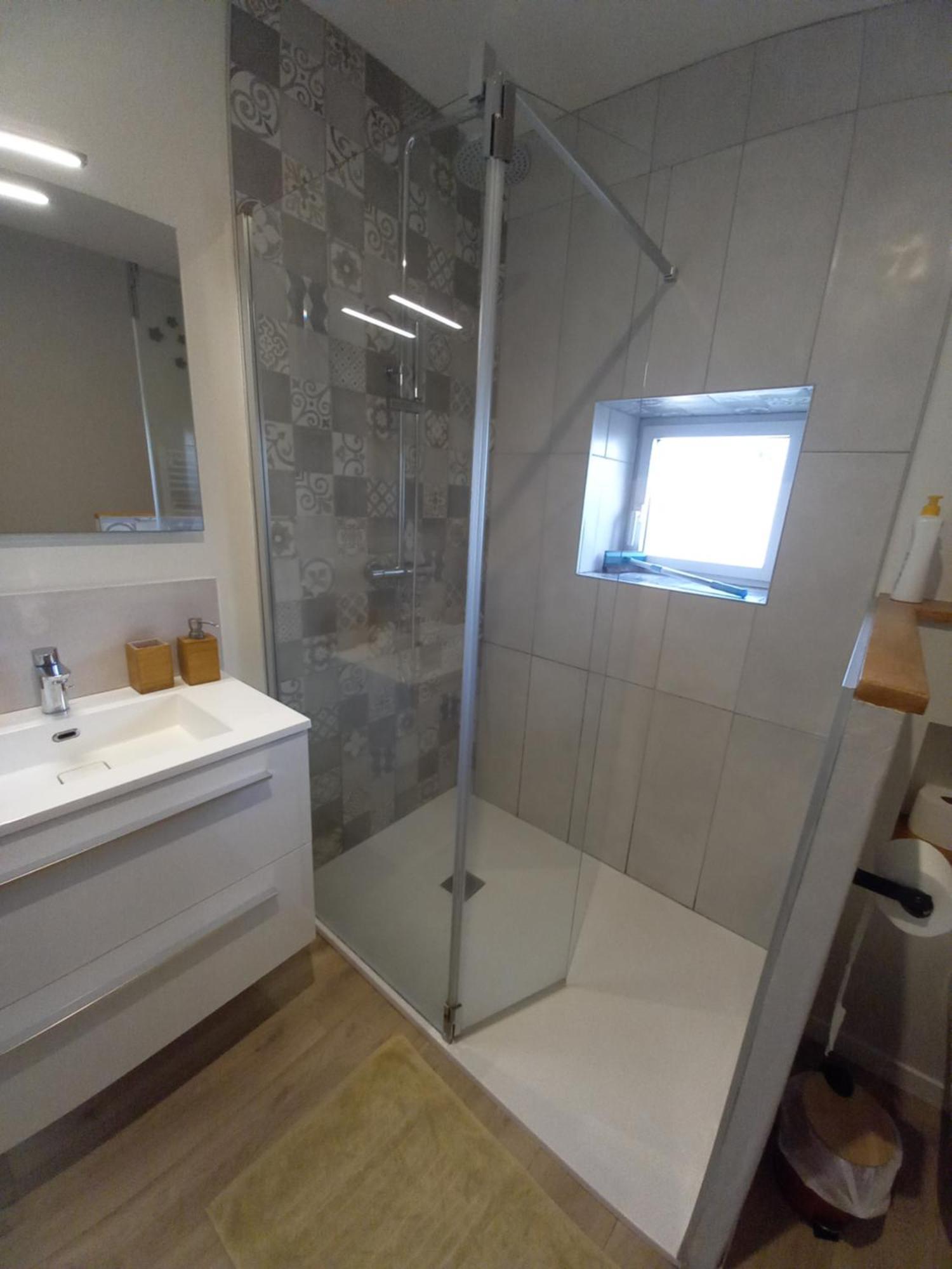 Gite La Petite Maison Montournais Exteriör bild